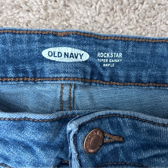 Old Navy Rockstar Super Skinny Ankle Jeans Size 14 - Picture 3 of 6